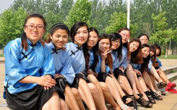 成人学校毕业自我鉴定8篇