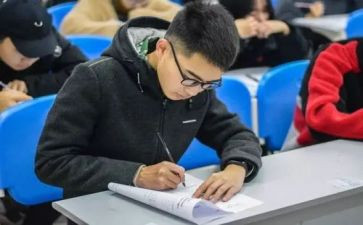 评初级职称的工作总结最新8篇