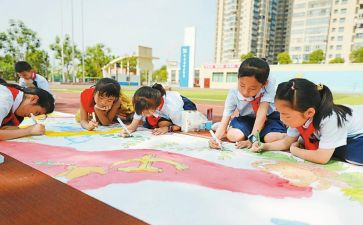 绘画活动策划推荐7篇