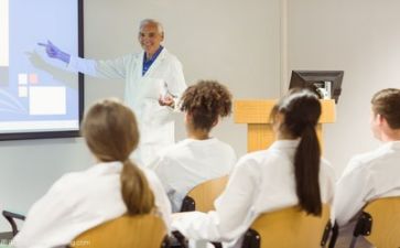 学校的讲座心得体会6篇
