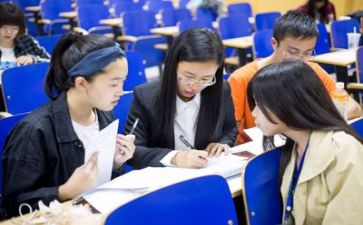 英文自我介绍面试模板8篇