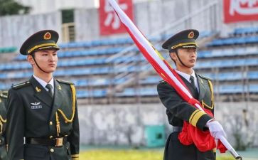 校旗手演讲稿8篇