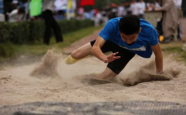 初中跳远课教案8篇