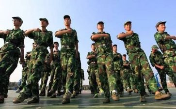 新生开学班主任讲话稿6篇