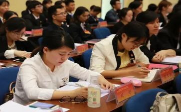 学委的竞选演讲稿7篇