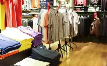收衣服的作文7篇