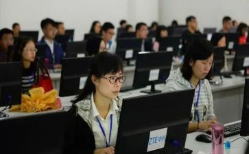 在编教师辞职申请书5篇