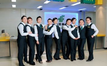 个人职工述职报告8篇